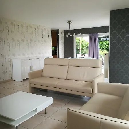 Villa In Adinkerke With Nice Garden In A Quiet Neighbourhood *